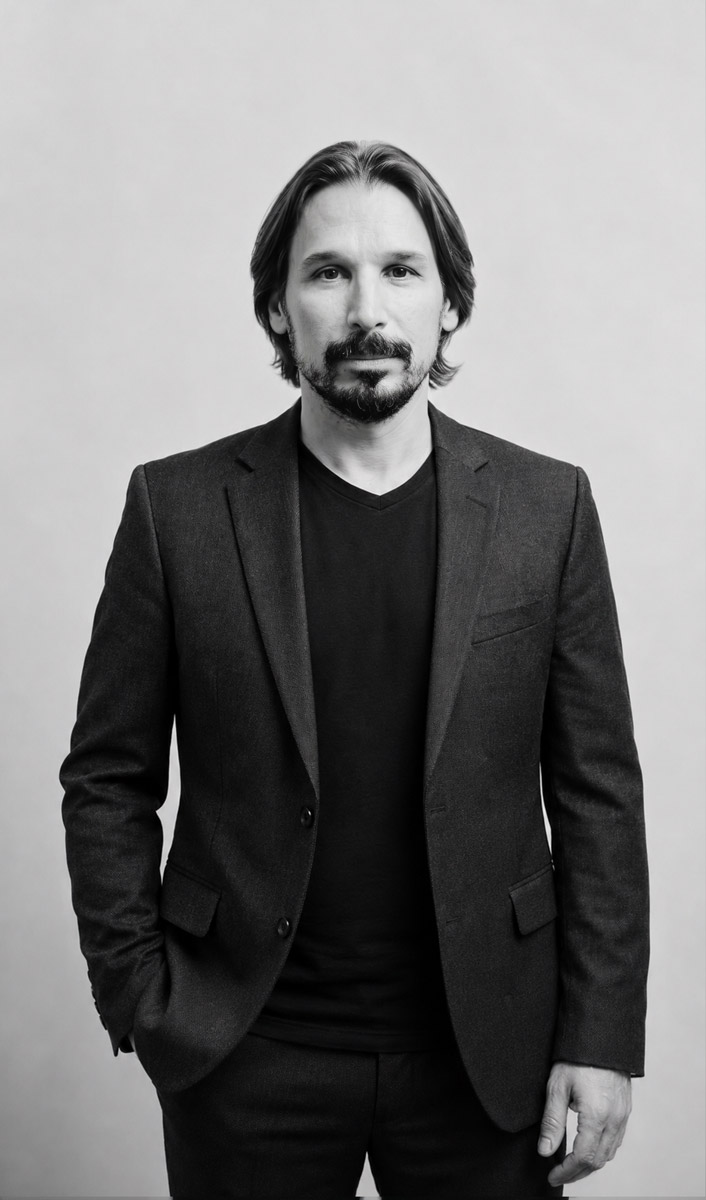 Emir Uzun - Kurumsal Portre ve Reklam Fotoğrafçısı